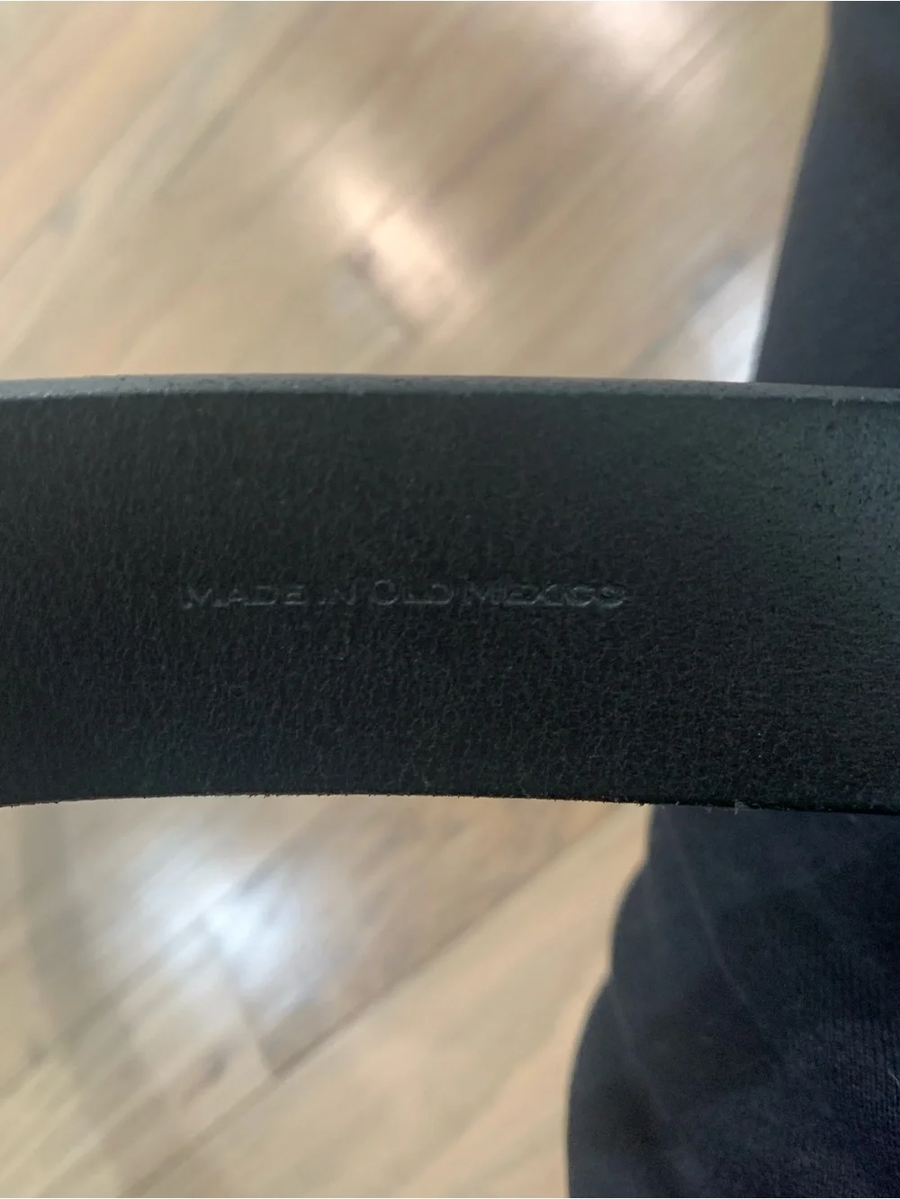 Saddleback Old Bull Leather Belt (32”, black)